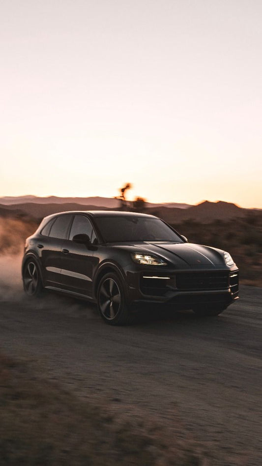 Porsche Macan – Golden Apex